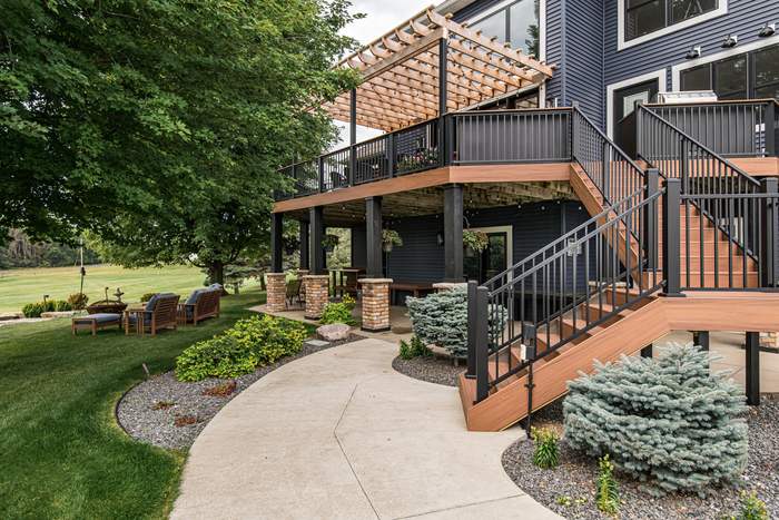 The Kapler — Deck and patio