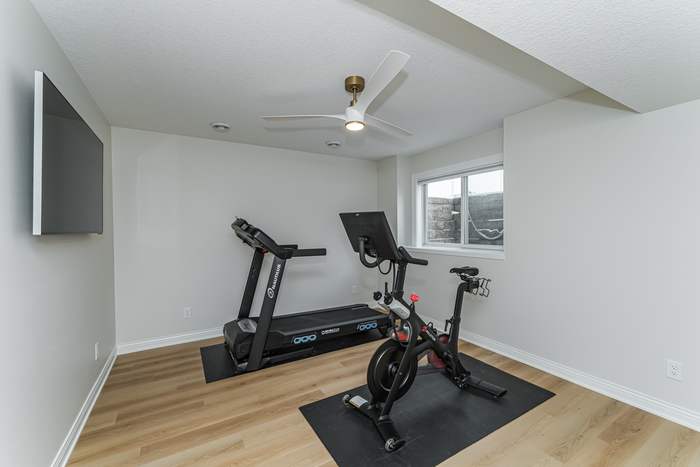 The Overland — Workout room